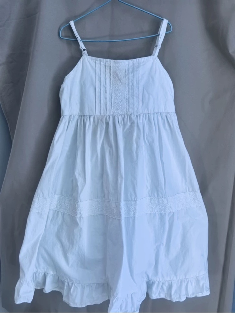 Seven7 White Ruffled Skirt or Dress Liner